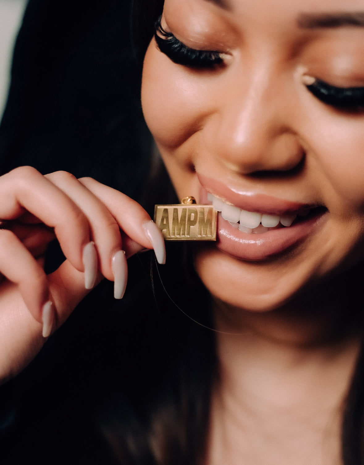 GOLD AMPM PENDANT CHAIN